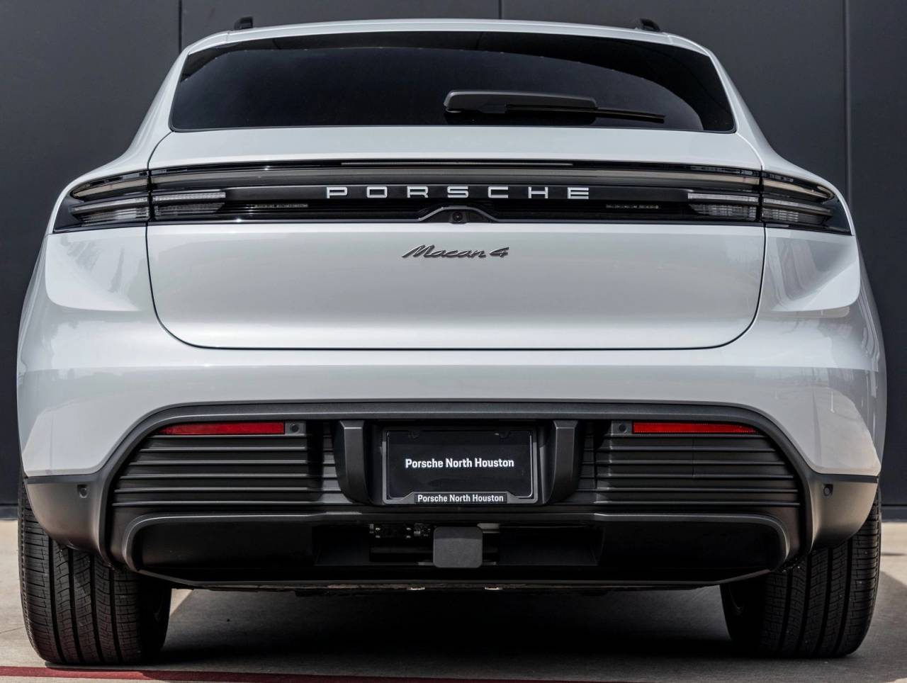 2026 Porsche Macan Macan 4 Electric