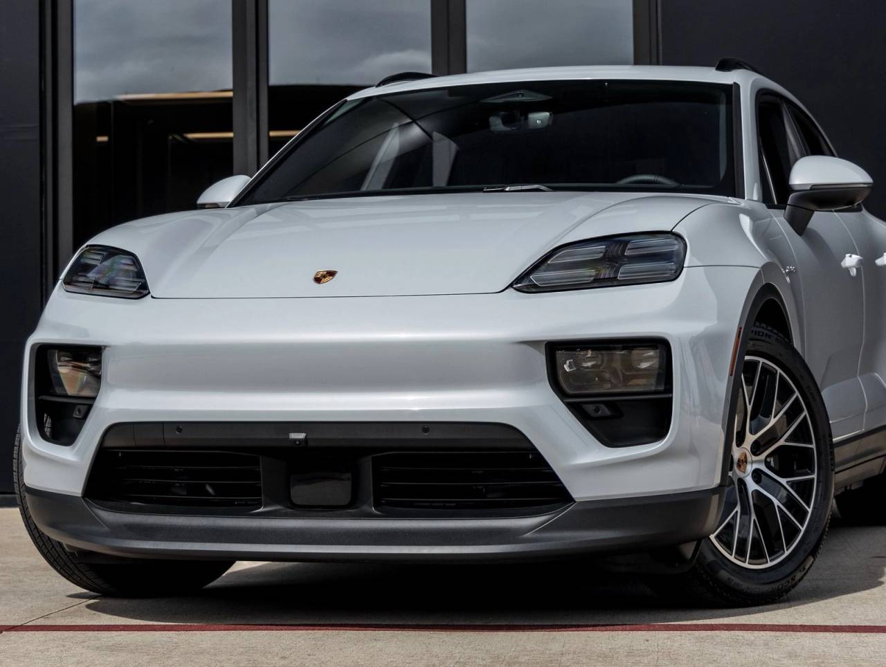 2026 Porsche Macan Macan 4 Electric