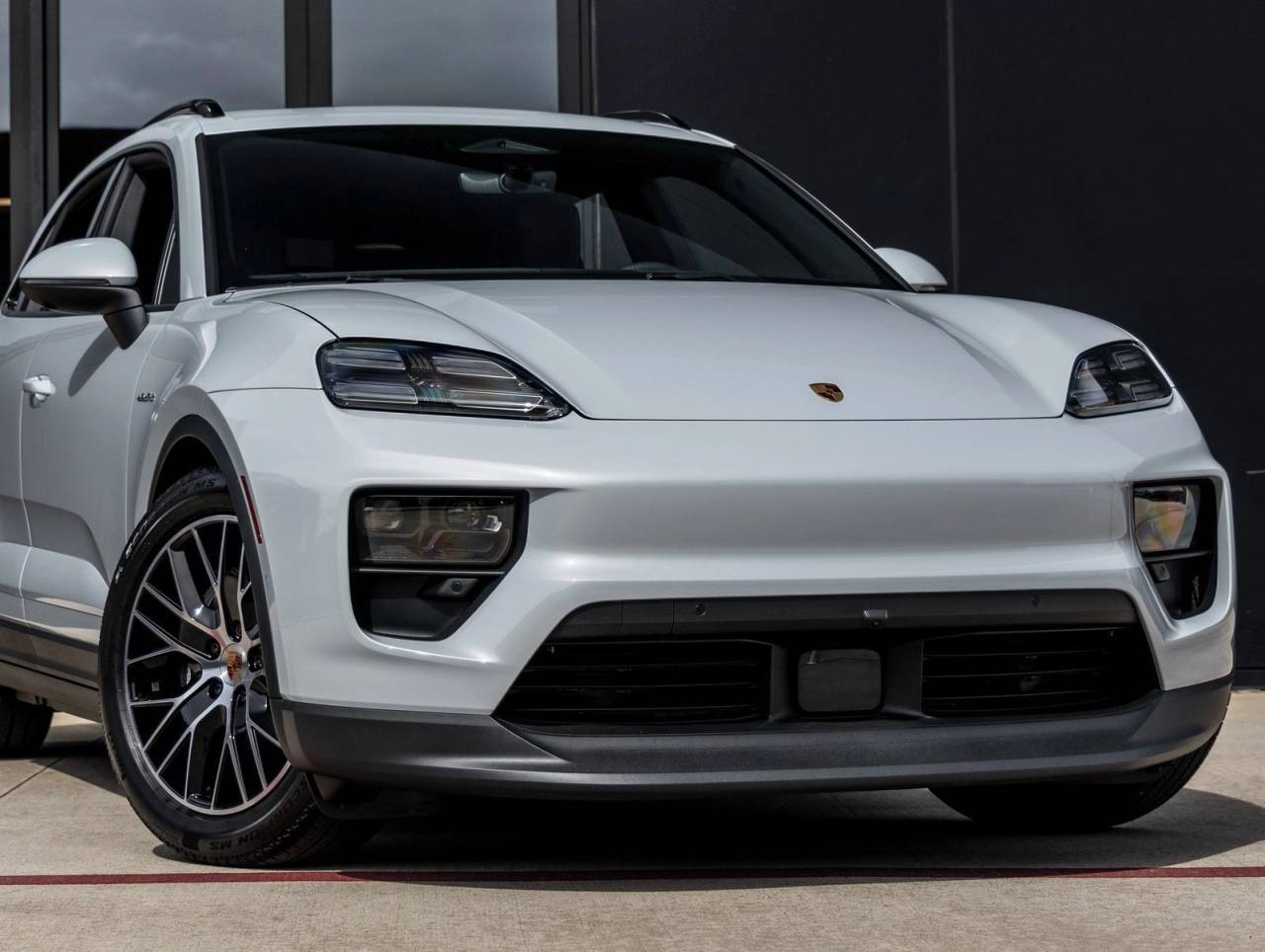 2026 Porsche Macan Macan 4 Electric