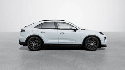 2026 Porsche Macan Macan 4 Electric