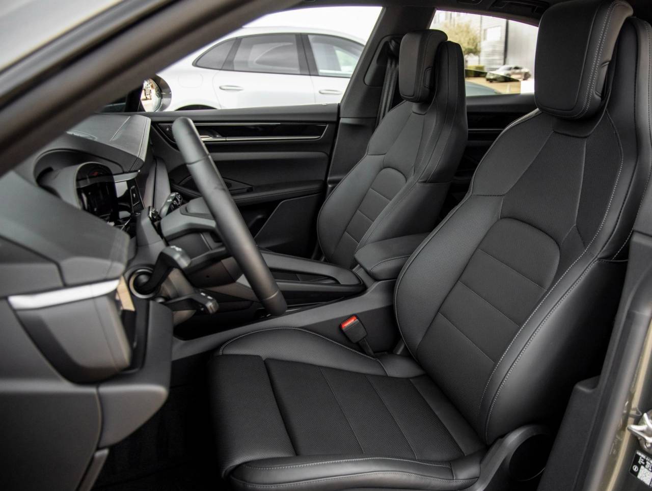 2026 Porsche Macan Macan 4S Electric