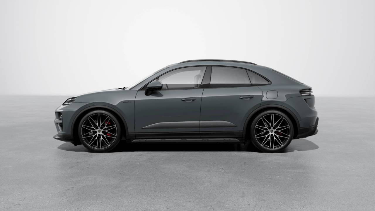 2026 Porsche Macan Turbo Electric