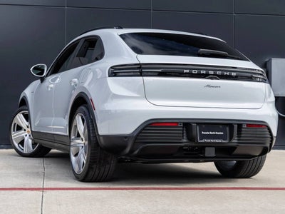 2026 Porsche Macan Macan Electric