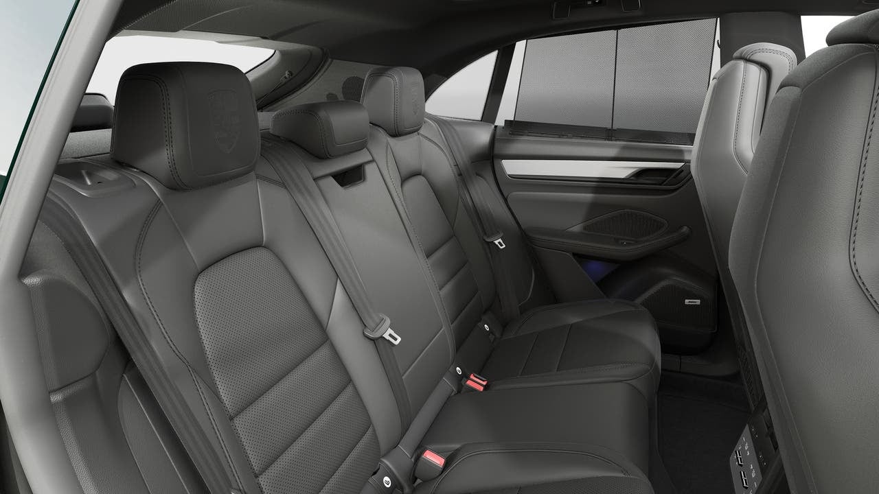 2026 Porsche Macan Macan GTS Electric