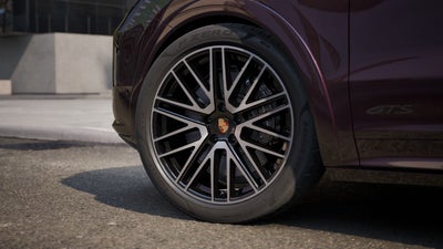 2027 Porsche Cayenne Cayenne GTS