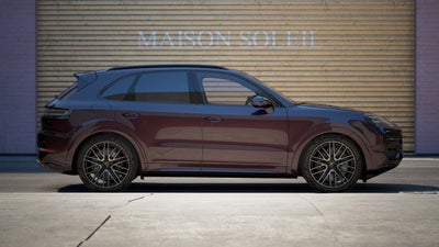 2027 Porsche Cayenne Cayenne GTS