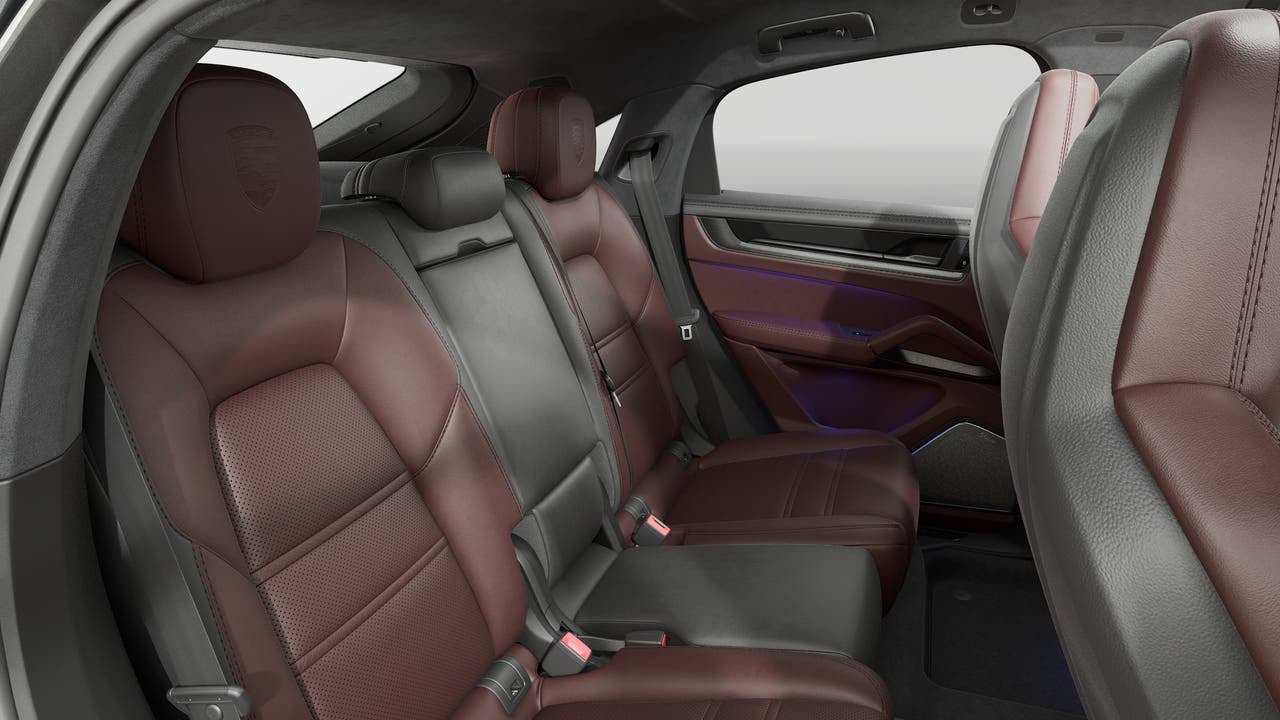 2027 Porsche Cayenne Cayenne GTS Coupe