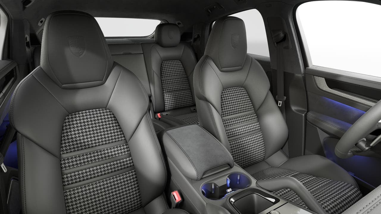 2026 Porsche Cayenne Cayenne GTS Coupe