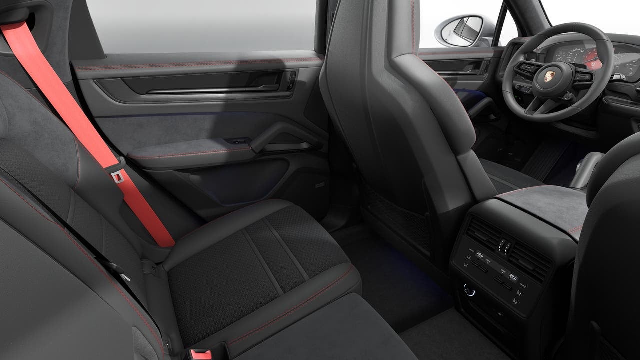 2027 Porsche Cayenne Cayenne GTS Coupe