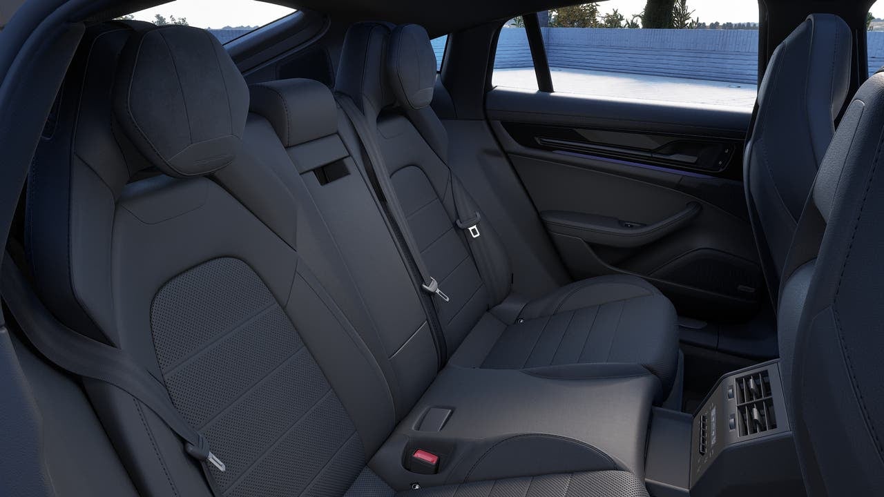 2027 Porsche Panamera Panamera 4
