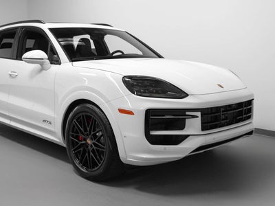 2026 Porsche Cayenne Cayenne GTS