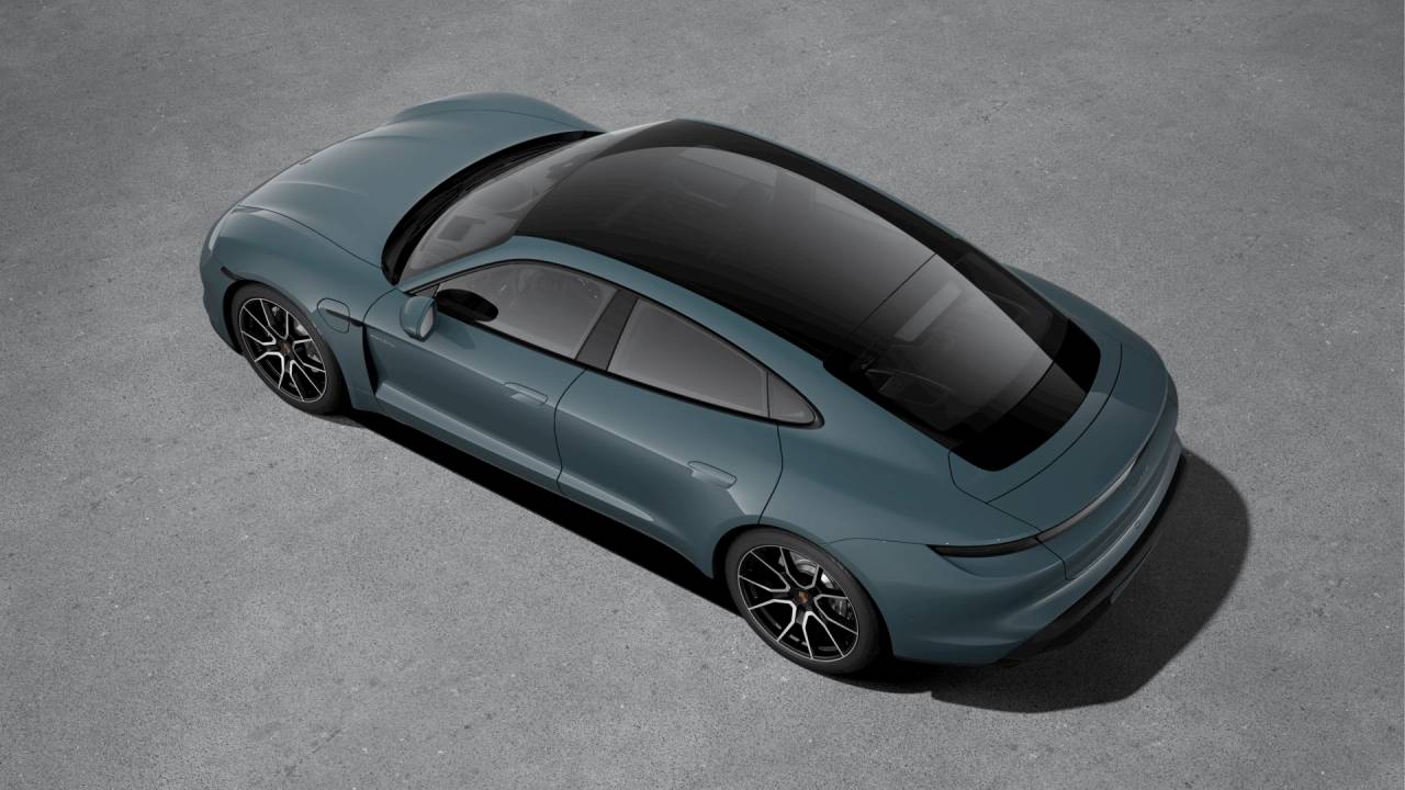 2026 Porsche Taycan 4