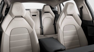 2026 Porsche Panamera 4