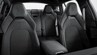 2026 Porsche Panamera Panamera 4