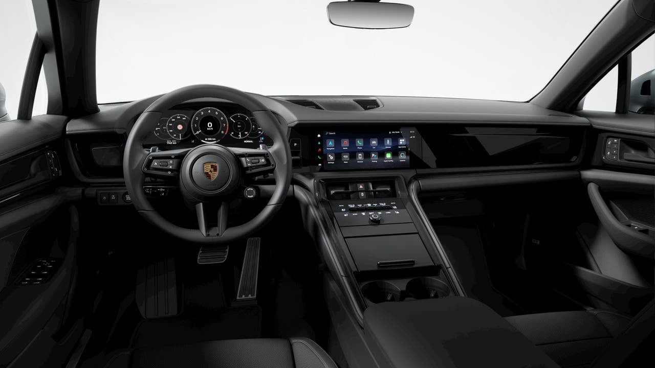 2026 Porsche Panamera 4