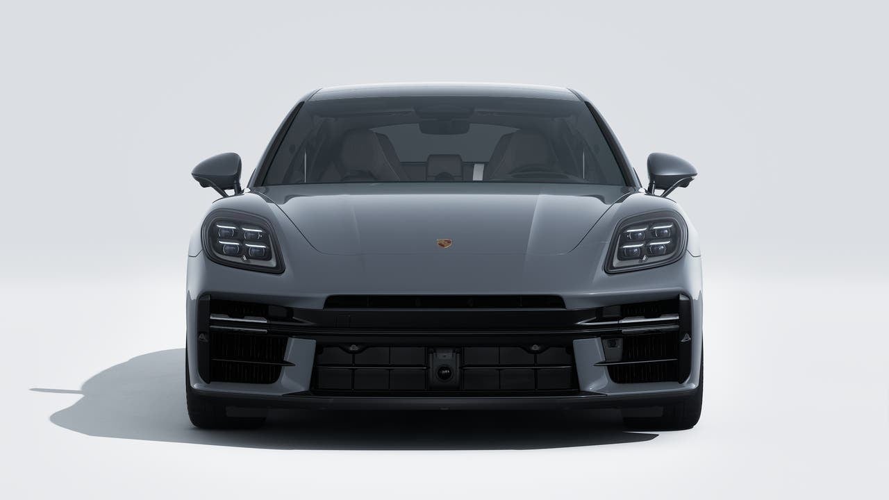 2027 Porsche Panamera Panamera GTS