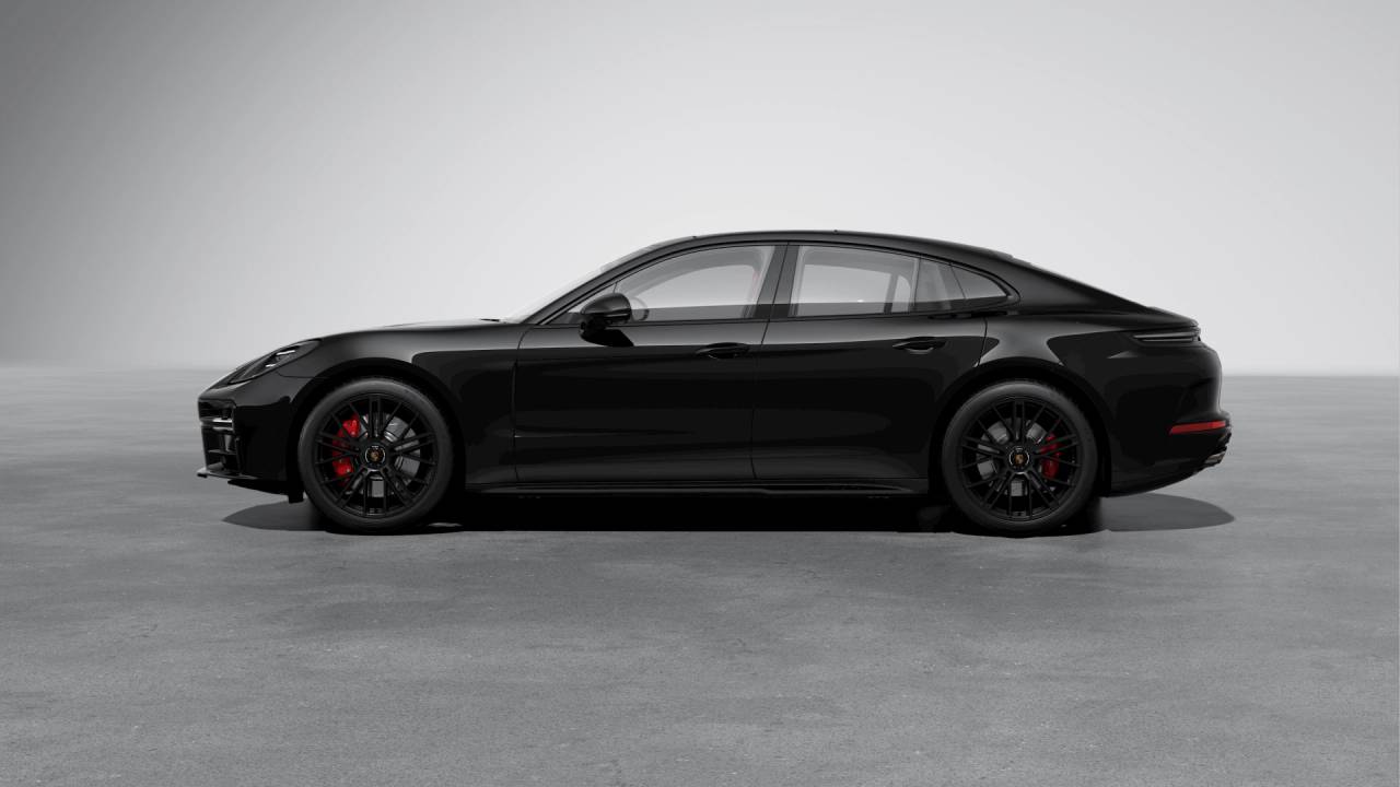 2026 Porsche Panamera GTS