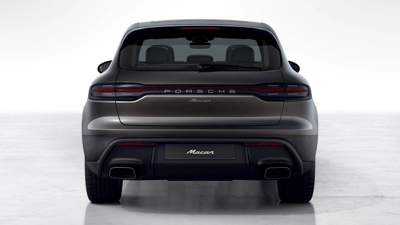 2026 Porsche Macan Base