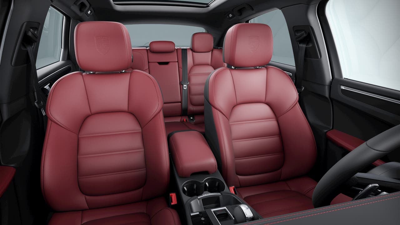 2026 Porsche Macan Base