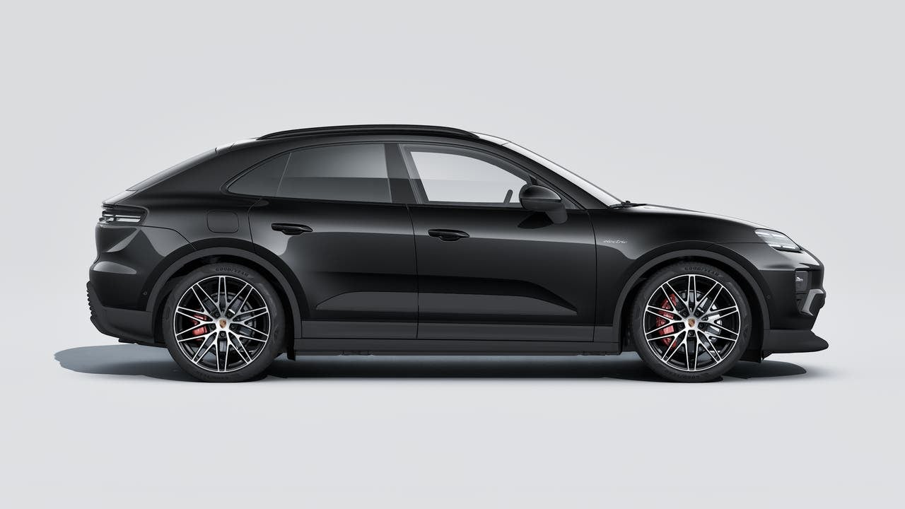 2026 Porsche Macan Macan 4S Electric