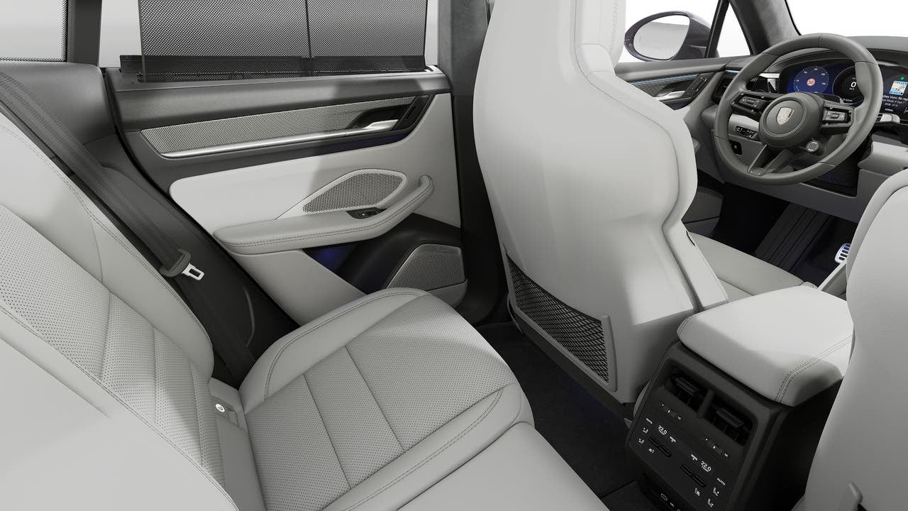 2026 Porsche Macan Macan Turbo Electric
