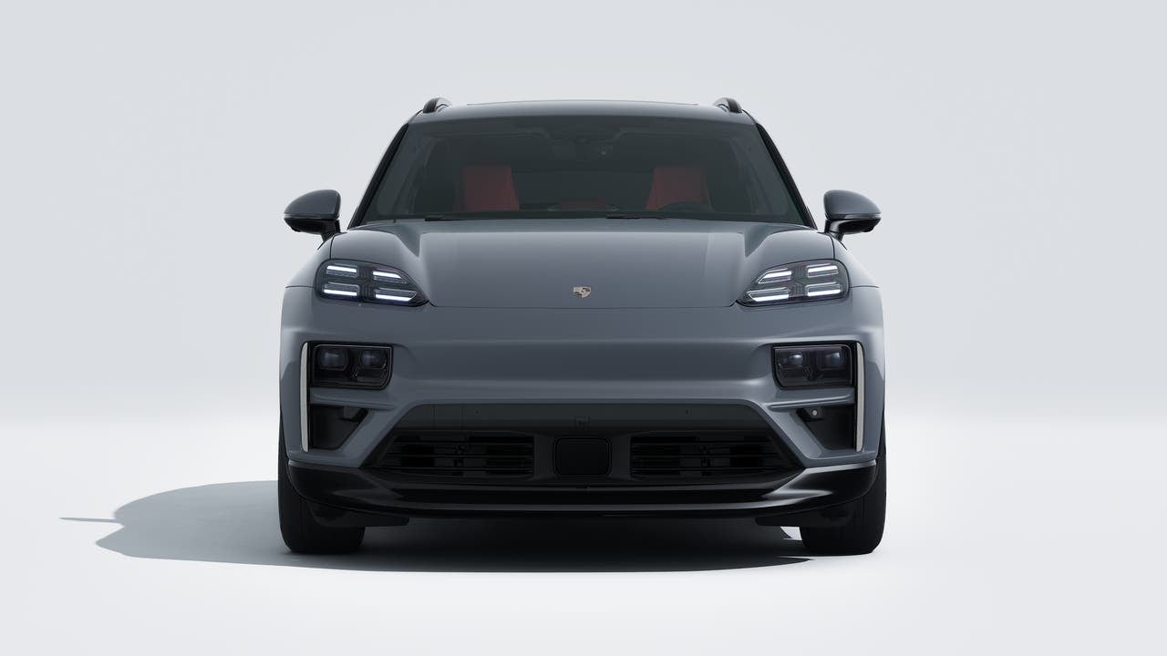 2026 Porsche Macan Macan Turbo Electric
