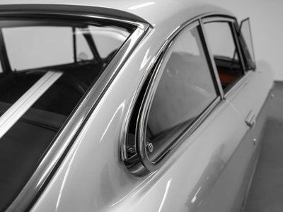 1967 Ferrari 330 GT 2+2 MK II