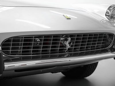 1967 Ferrari 330 GT 2+2 MK II