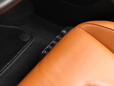 2013 McLaren MP4-12C Base