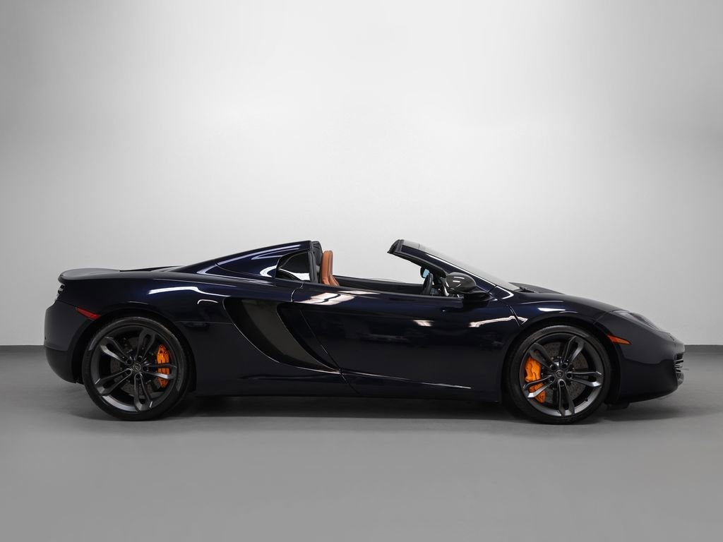 2013 McLaren MP4-12C Base