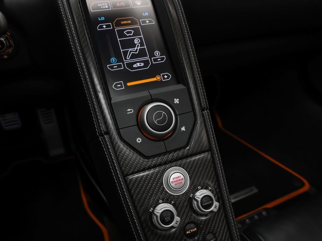 2016 McLaren 675LT Spider