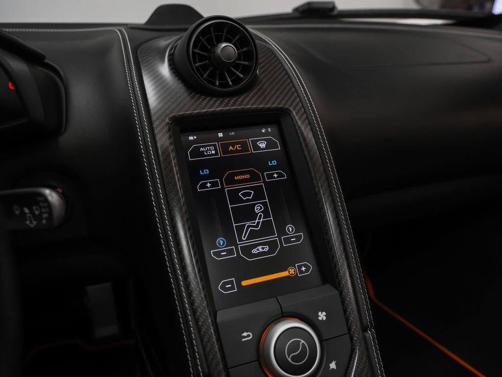 2016 McLaren 675LT Spider