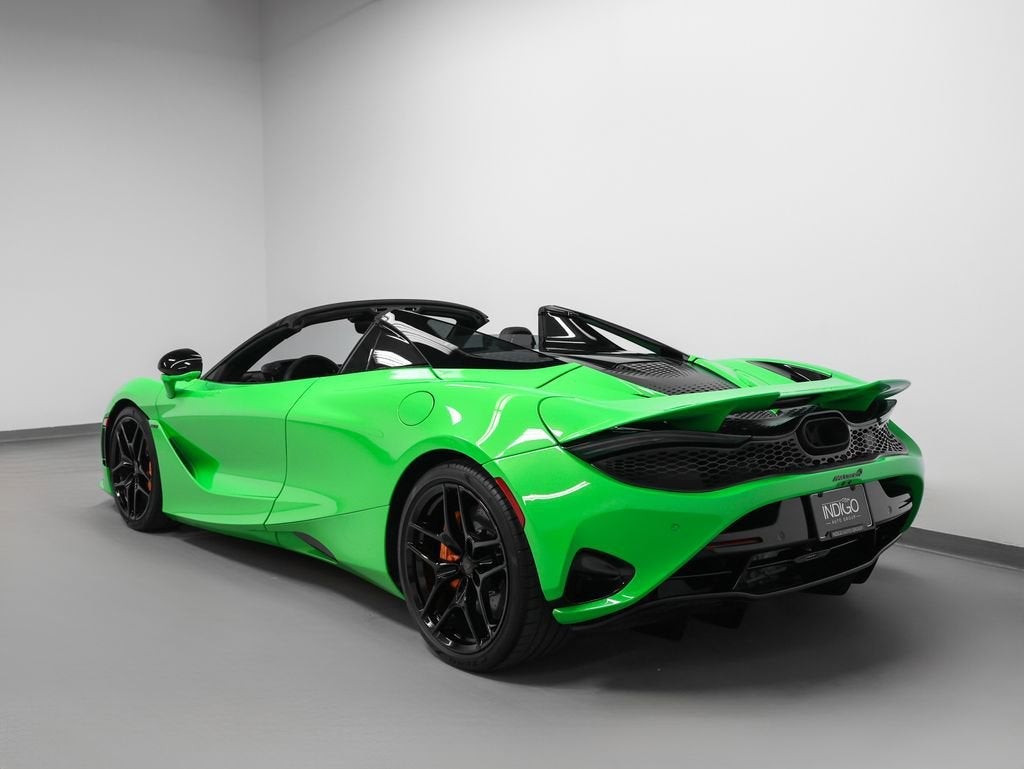 2025 McLaren 750S Base