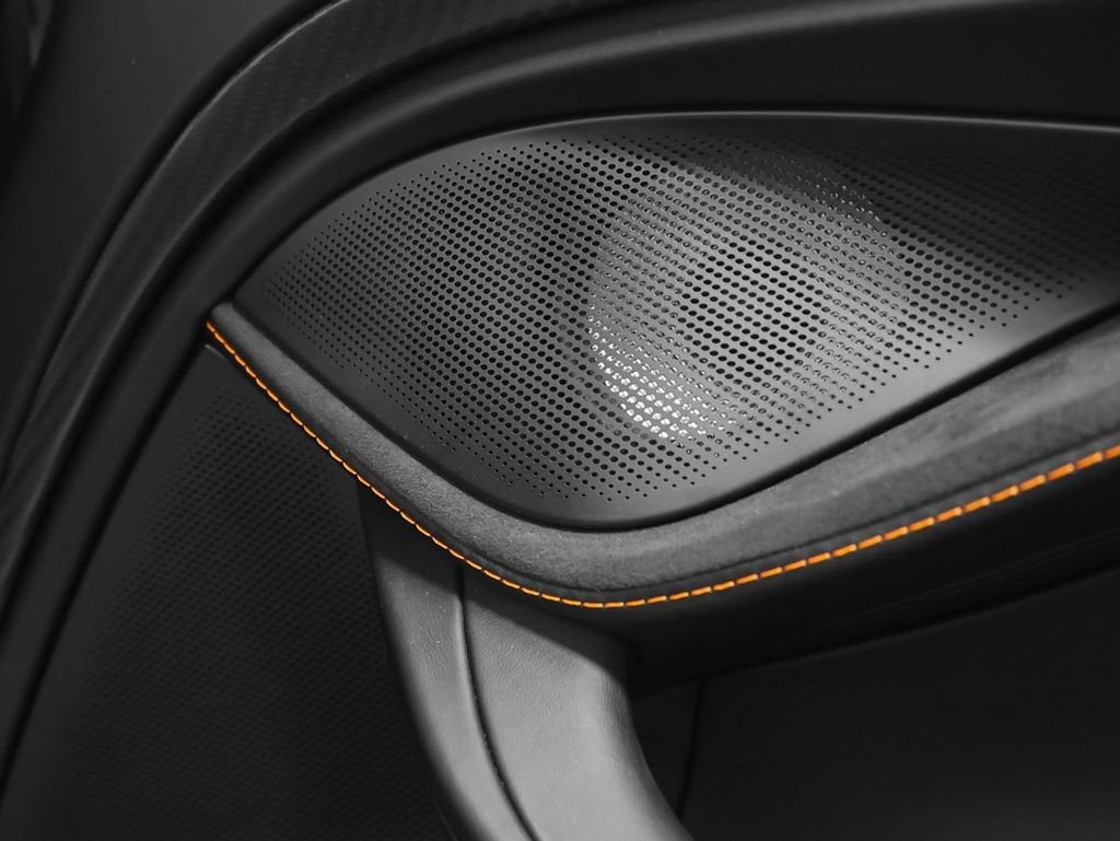 2025 McLaren 750S Base