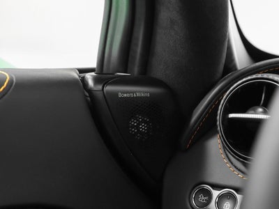 2025 McLaren 750S Base