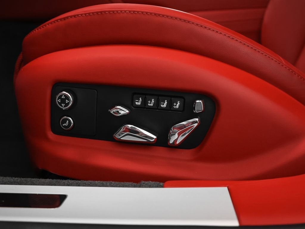 2022 Bentley Flying Spur V8