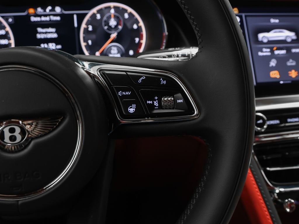 2022 Bentley Flying Spur V8