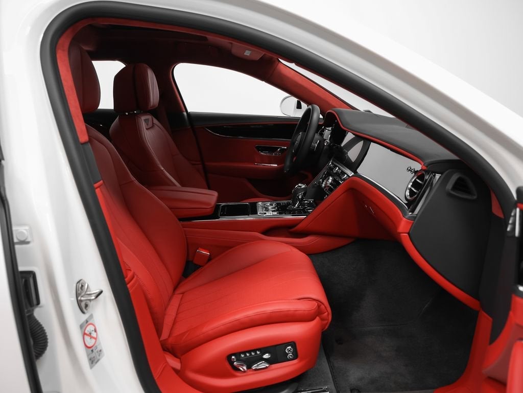 2022 Bentley Flying Spur V8
