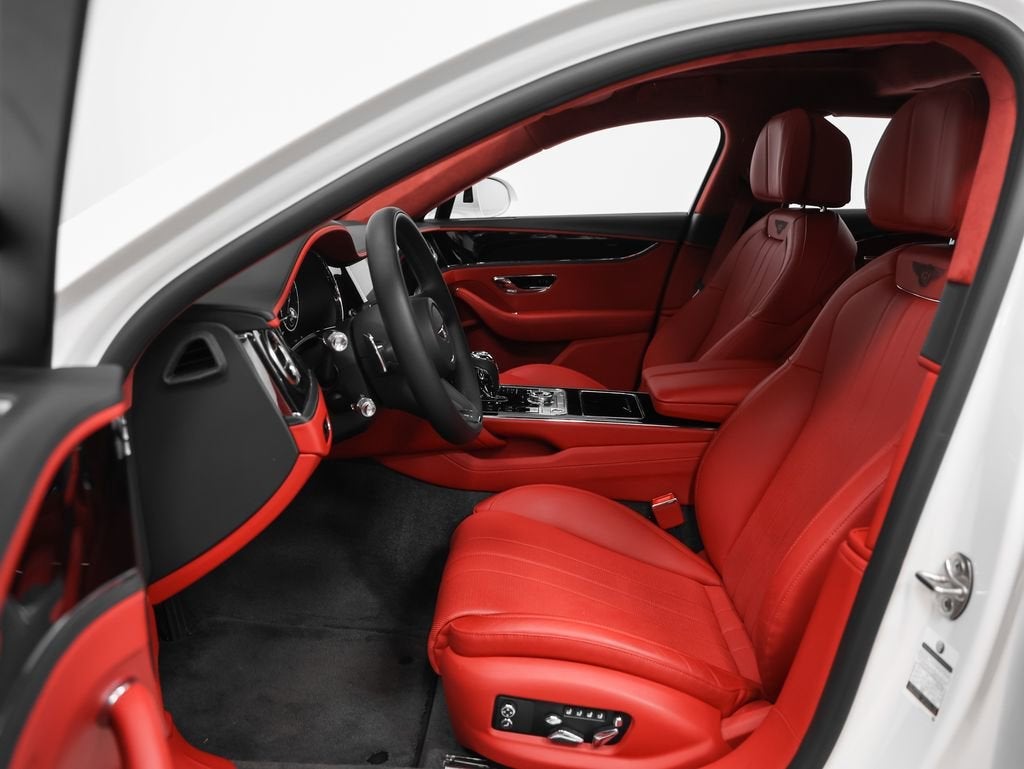 2022 Bentley Flying Spur V8
