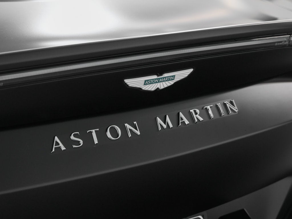 2025 Aston Martin Vantage Base
