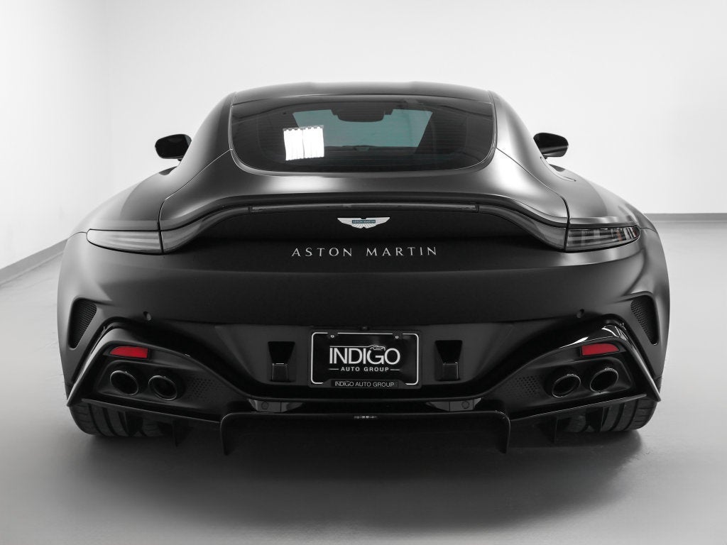 2025 Aston Martin Vantage Base