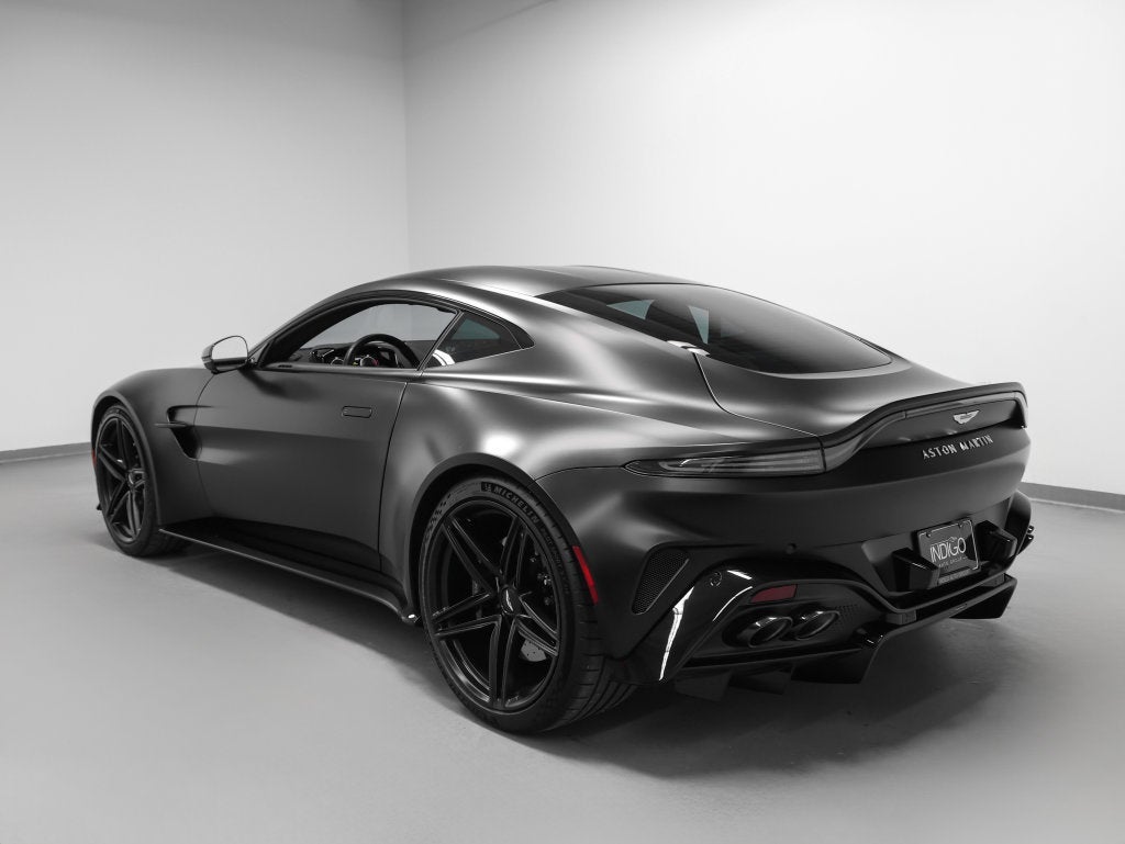 2025 Aston Martin Vantage Base