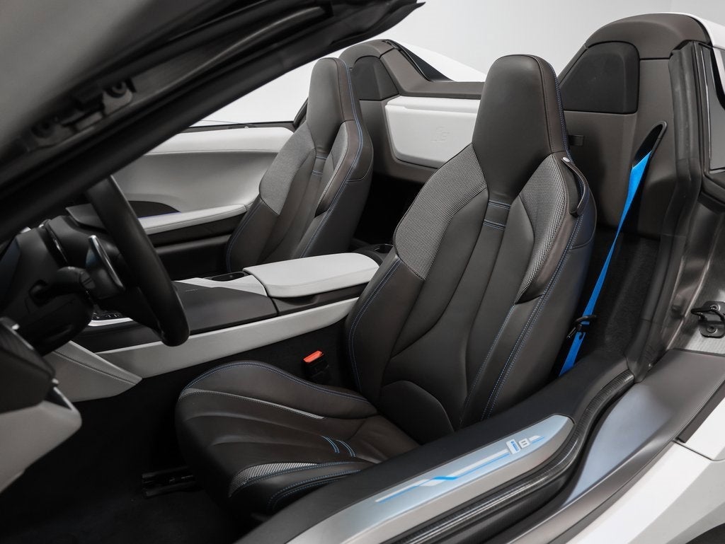 2019 BMW i8 Base