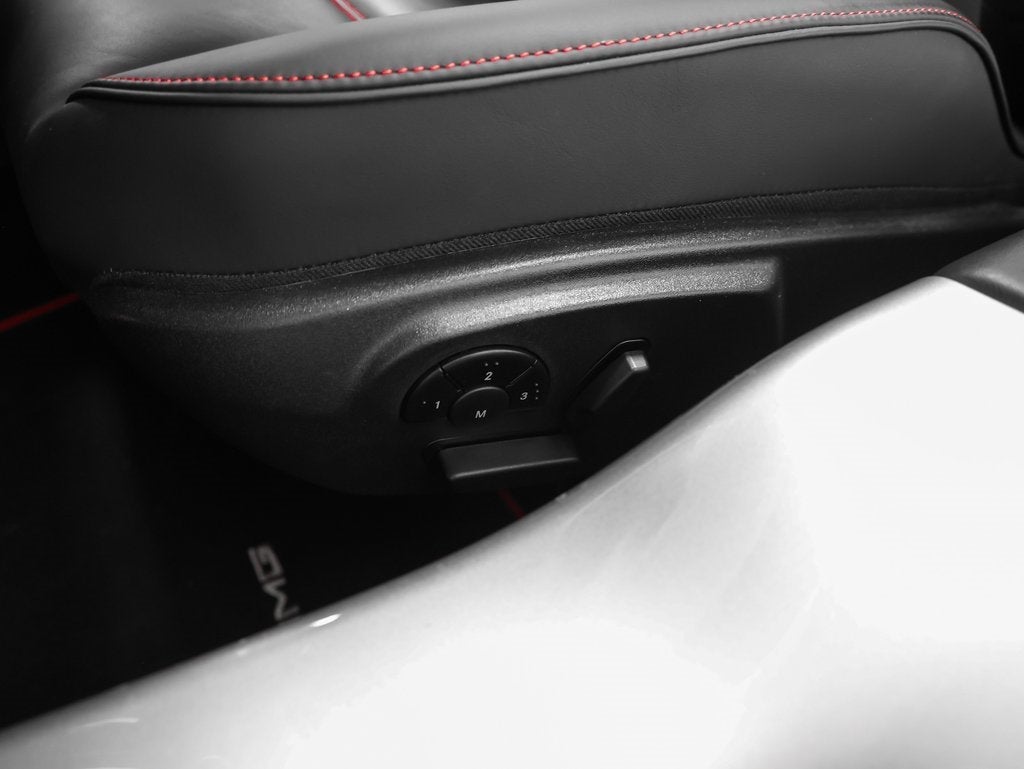 2013 Mercedes-Benz SLS AMG® GT SLS AMG® GT