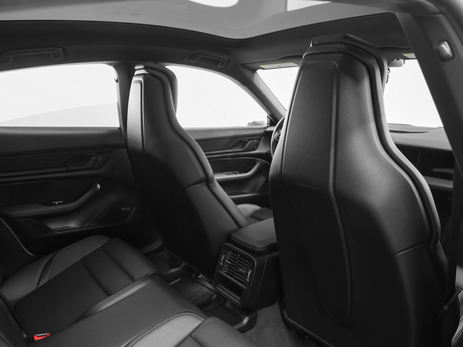 2022 Porsche Taycan Base