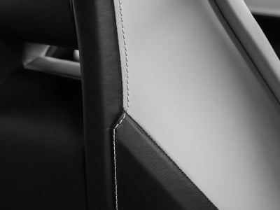 2025 Porsche Panamera 4