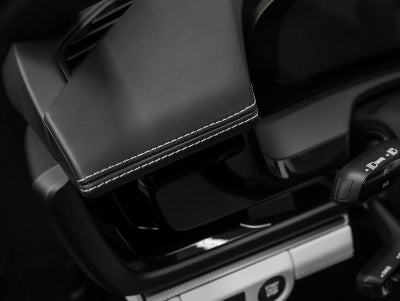 2025 Porsche Panamera 4