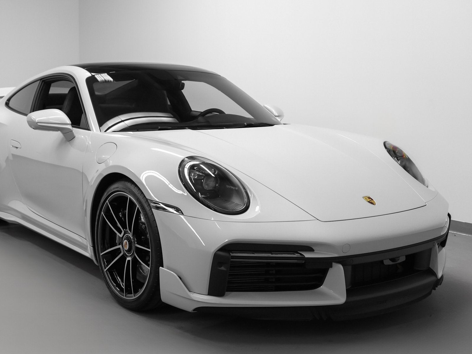 2025 Porsche 911 Turbo S