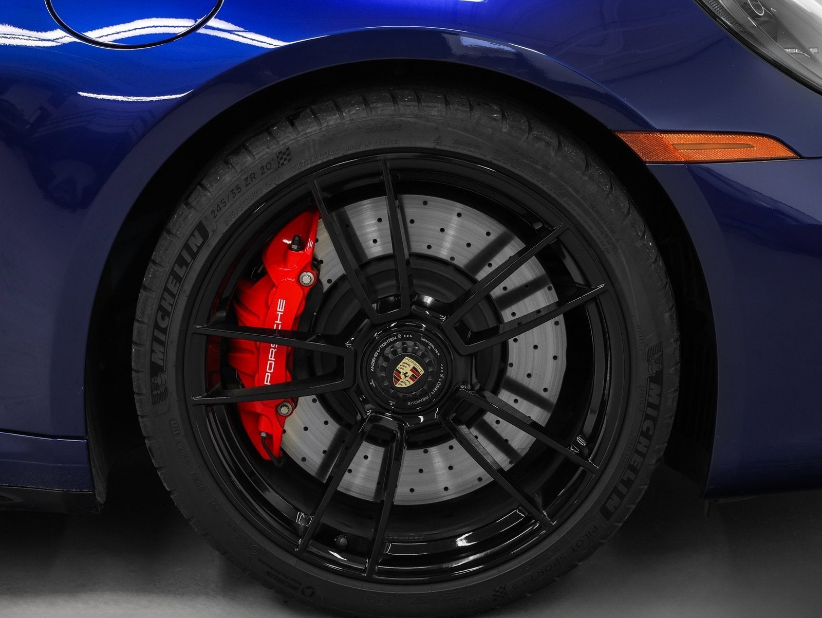 2022 Porsche 911 Carrera GTS