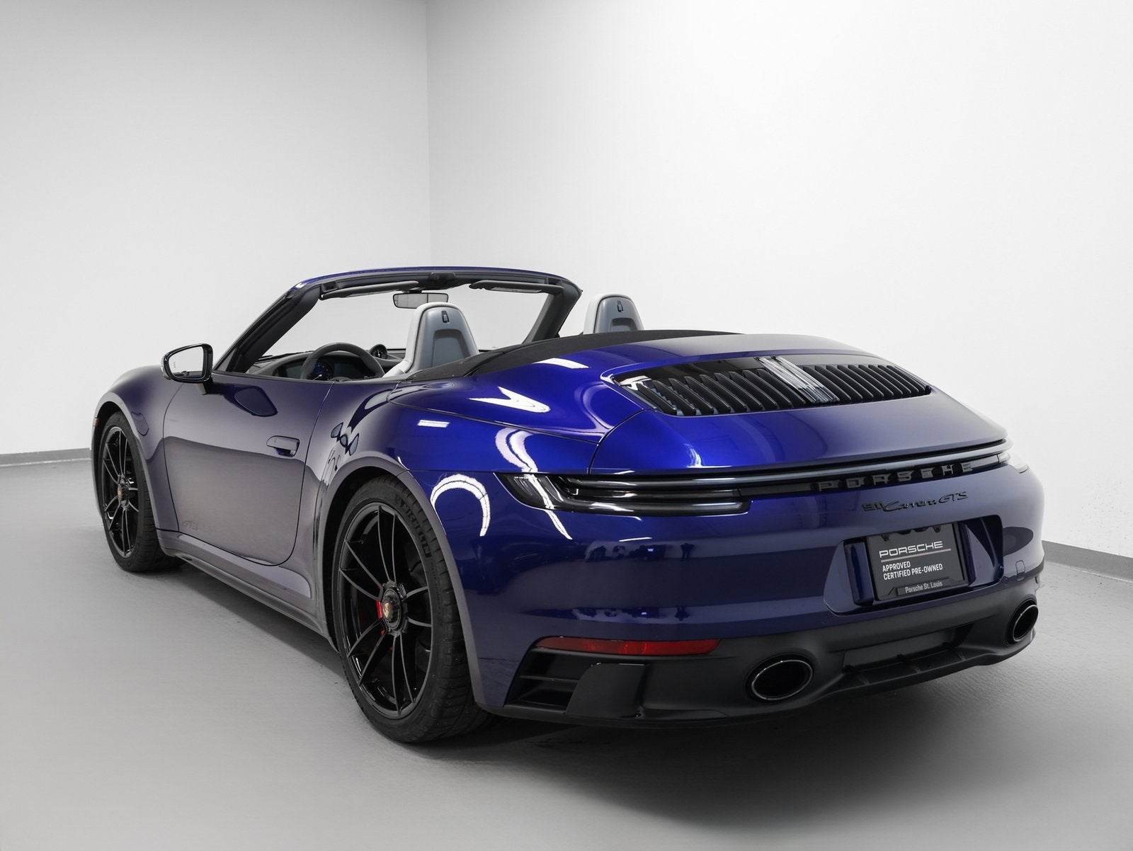 2022 Porsche 911 Carrera GTS